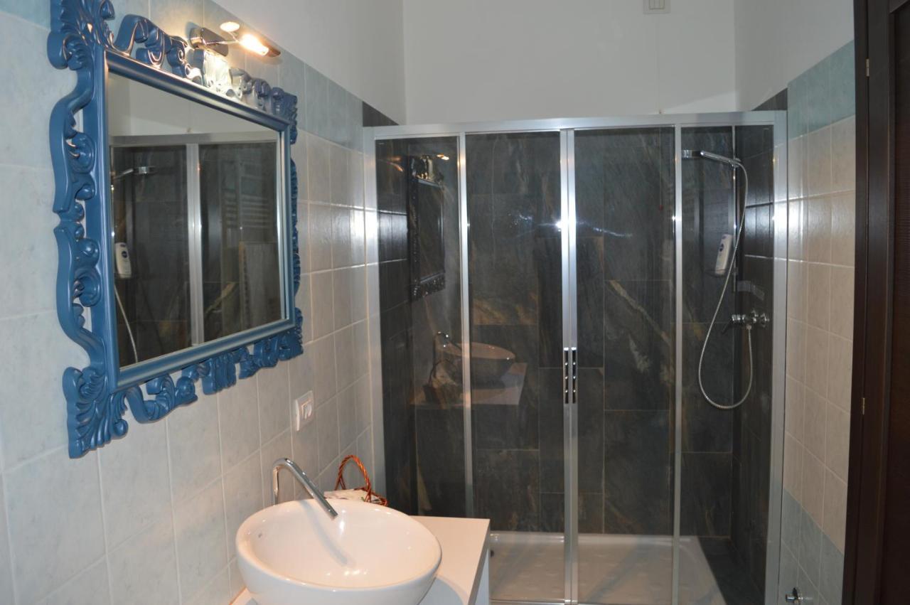 Pombia La Locanda Della Staffa מראה חיצוני תמונה